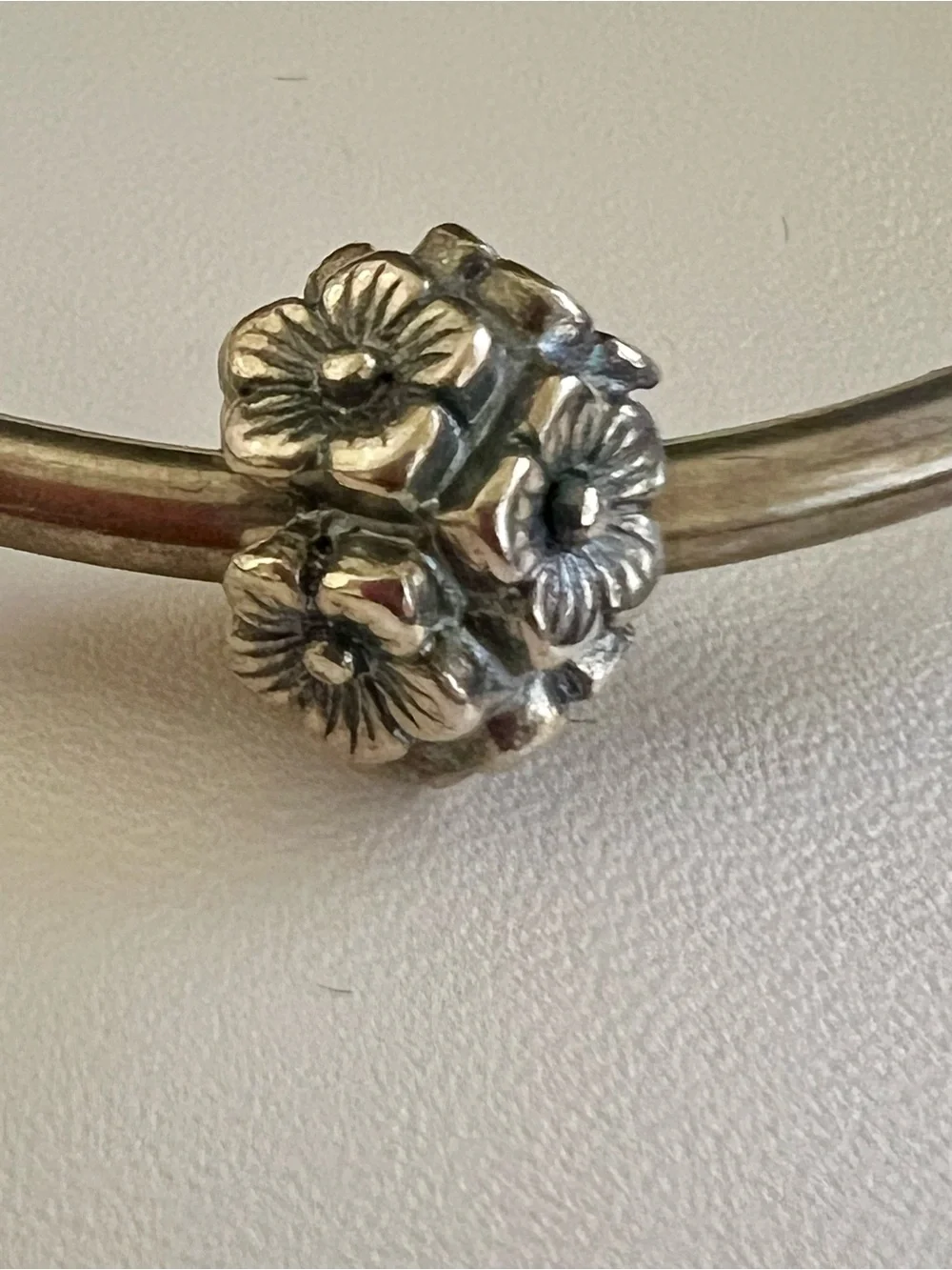 Trollbeads Elderflowers SKU: TAGBE-50018